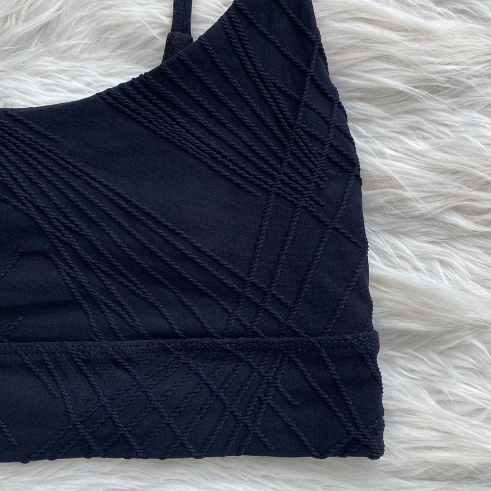 Onzie | Flow Bra View 6